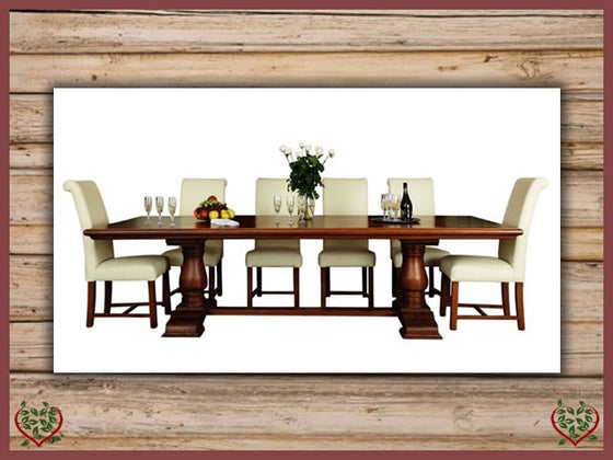 COURTIER OAK RUSTIC DINING TABLE – ROUND LEGS | Paul Martyn Furniture UK