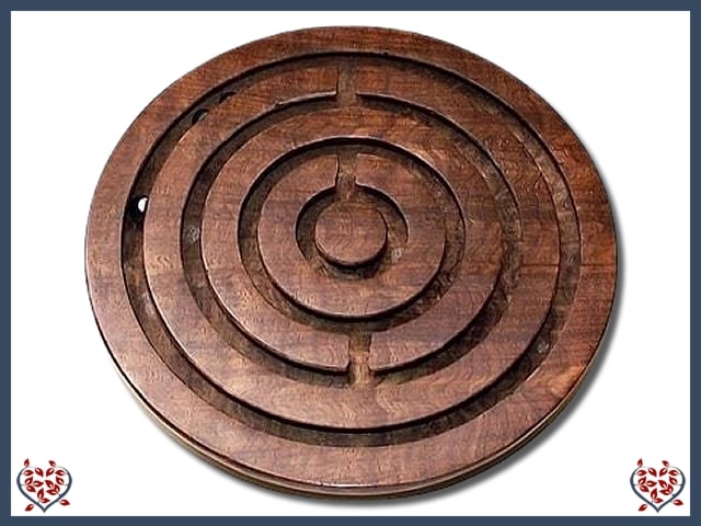 WOODEN LABYRINTH | Traditional Games