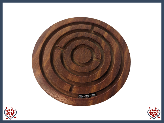 WOODEN LABYRINTH PUZZLE | Traditional Games - Paul Martyn Interiors