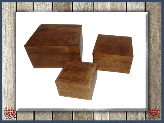 PLAIN SQUARE BOX - WOODEN BOX | Wooden Boxes & Bowls - Paul Martyn Interiors