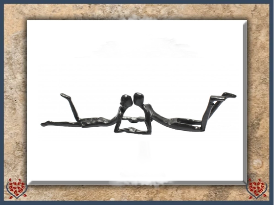 COUPLE IN THE PARK ~ METAL FIGURINE | Figurine - Paul Martyn Interiors