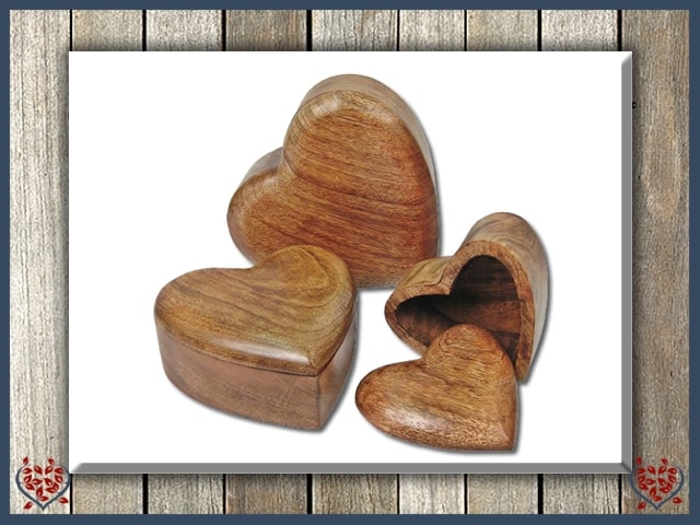 LOVE HEART TRINKET BOX - WOODEN BOX | Wooden Boxes & Bowls - Paul Martyn Interiors