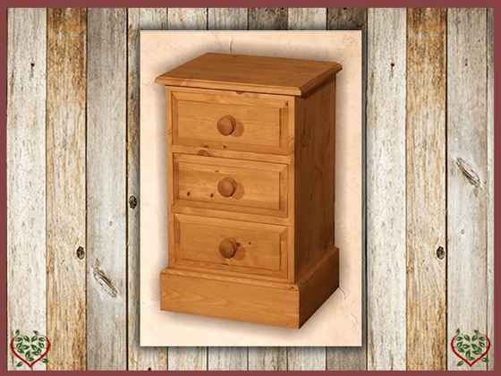 EDWARDIAN 3 DRAWER BEDSIDE CHEST | Paul Martyn Furniture UK