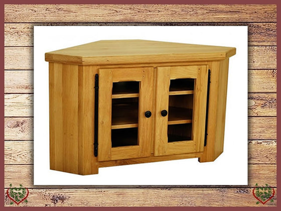 COUNTRY OAK CORNER TV CABINET | Paul Martyn Furniture UK