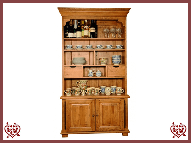 HERITAGE OAK DISPLAY CABINET – 2 DOORS/2 DRAWERS | Paul Martyn Furniture UK