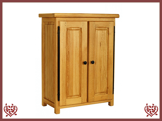 COUNTRY OAK STORAGE CUPBOARD | Paul Martyn Furniture UK