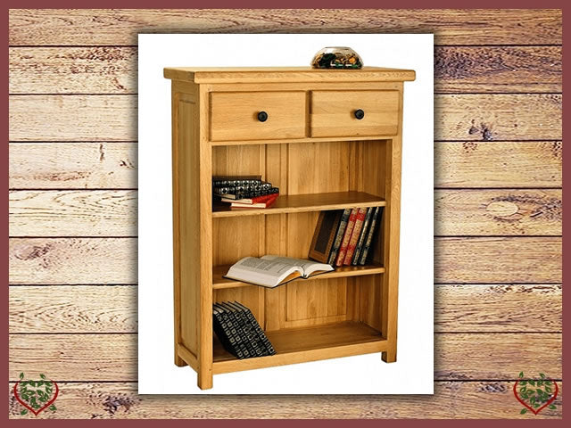 COUNTRY OAK OPEN LOW BOOKCASE | Paul Martyn Furniture UK