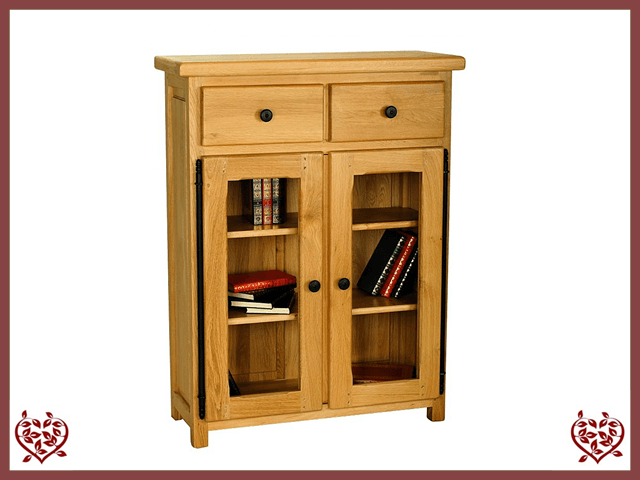 COUNTRY OAK GLAZED LOW BOOKCASE | Paul Martyn Furniture UK