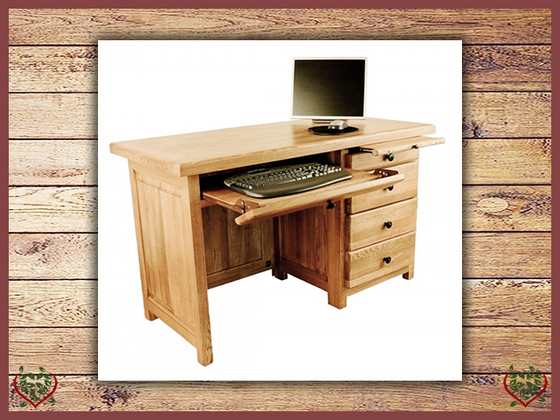 COUNTRY OAK 3 DRAWER DESK | Paul Martyn Furniture UK