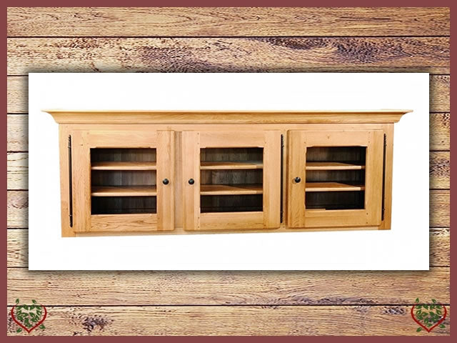 COUNTRY OAK TRIPLE CABINET TOP (GLAZED) | Paul Martyn Furniture UK