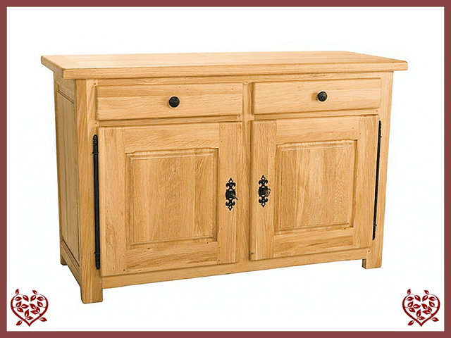 COUNTRY OAK SIDEBOARD 2 DOOR/2 DRAWERS | Paul Martyn Furniture UK