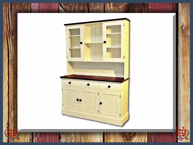 GLAZED DRESSER - PAINTED | SHAKER COLLECTION - Paul Martyn Furniture