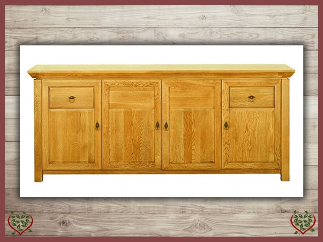 TEMPLE OAK SIDEBOARD, 4 DOORS AND 2 DRAWERS | Paul Martyn Furniture UK