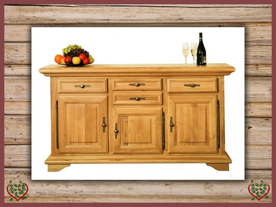 COURTIER OAK SIDEBOARD, 3 DOORS/4 DRAWERS | Paul Martyn Furniture UK