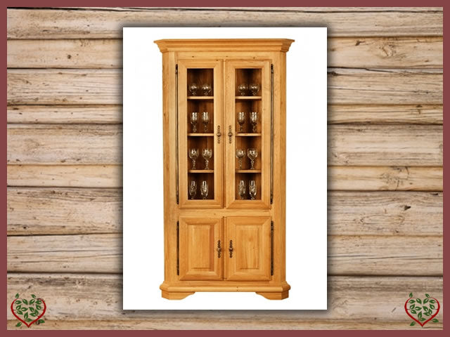 COURTIER OAK CORNER DISPLAY CABINET – 4 DOORS | Paul Martyn Furniture UK