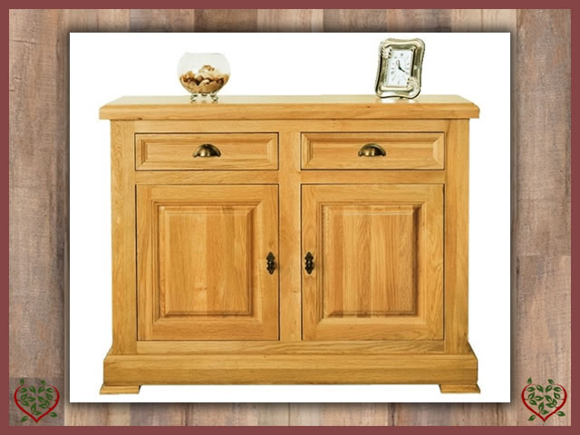 MANOR OAK SIDEBOARD – 2 DOORS/2 DRAWERS | Paul Martyn Furniture UK