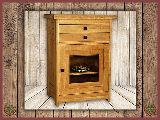 AUBUSSON OAK GLAZED HI-FI CABINET | Paul Martyn Furniture UK