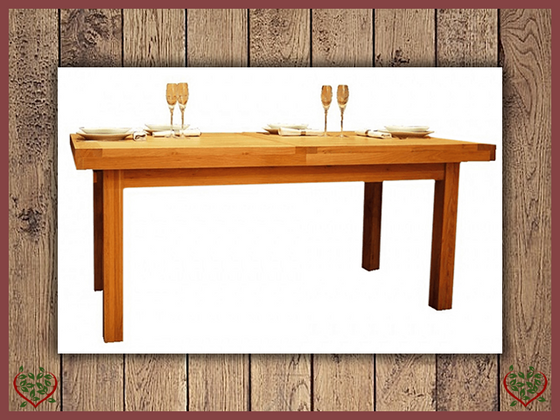 AUBUSSON OAK 1.5M EXTENDING DINING TABLE | Paul Martyn Furniture UK