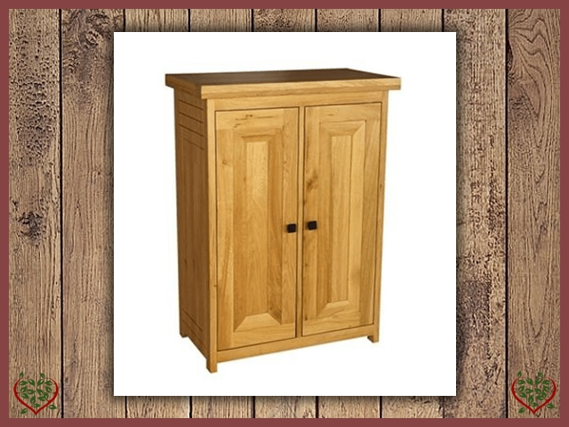 AUBUSSON OAK STORAGE CABINET CUPBOARD | Paul Martyn Furniture UK
