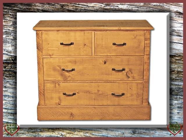 RUSTIQUE 2 OVER 2 CHEST OF DRAWERS | Paul Martyn Furniture UK